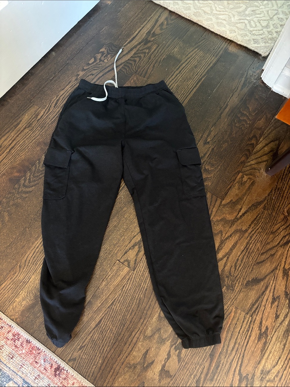 Black Cargo Pocket Joggers Vuori Small